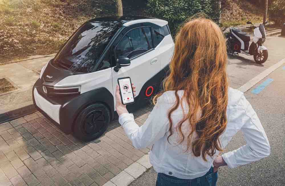 Silence S04, das Nanoauto mit herausnehmbarer Batterie in Form eines Trolleys, Quelle offizielle Website