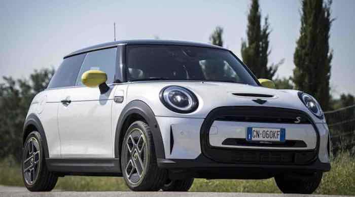 Der MINI Full Electric im neuen elektrifizierten Gewand!, Quelle der Pressestelle