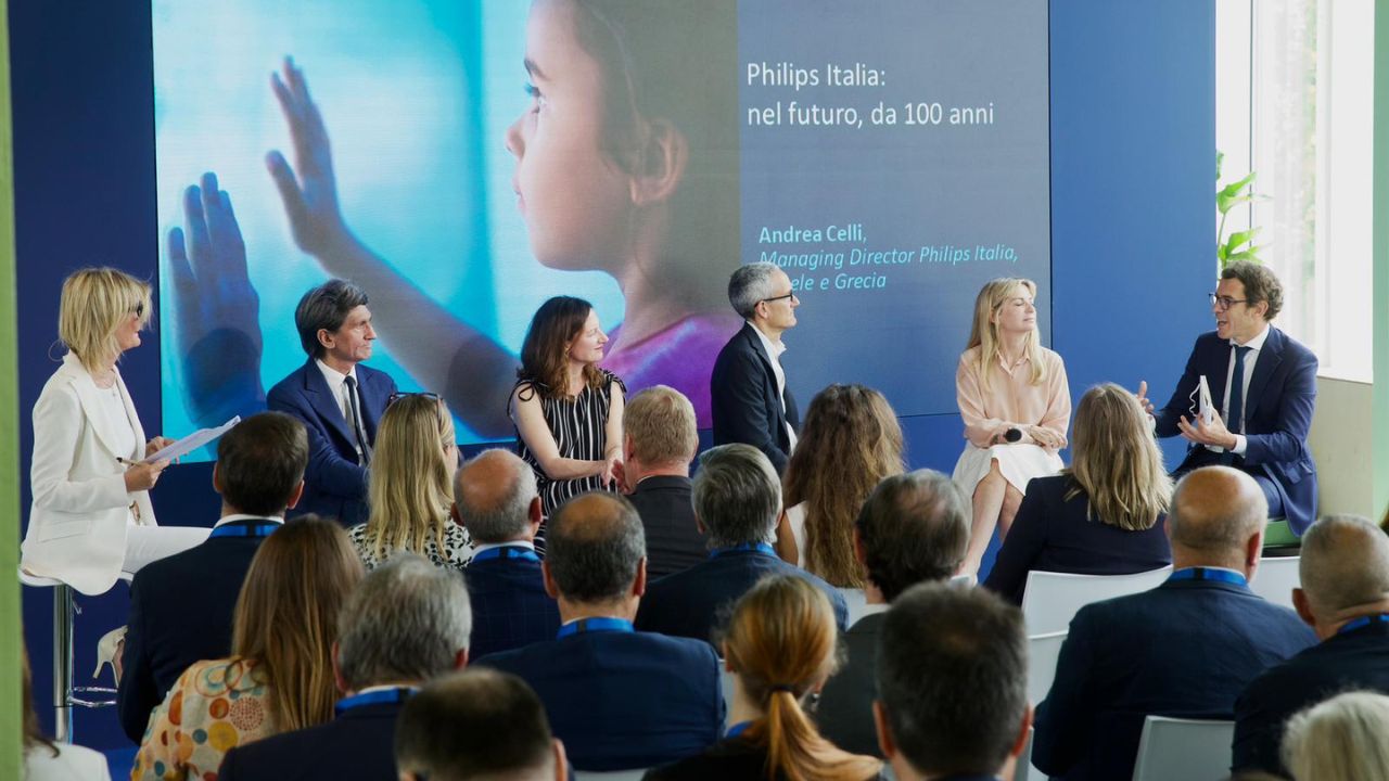 Philips festeggia 100 anni di attività in Italia thumbnail