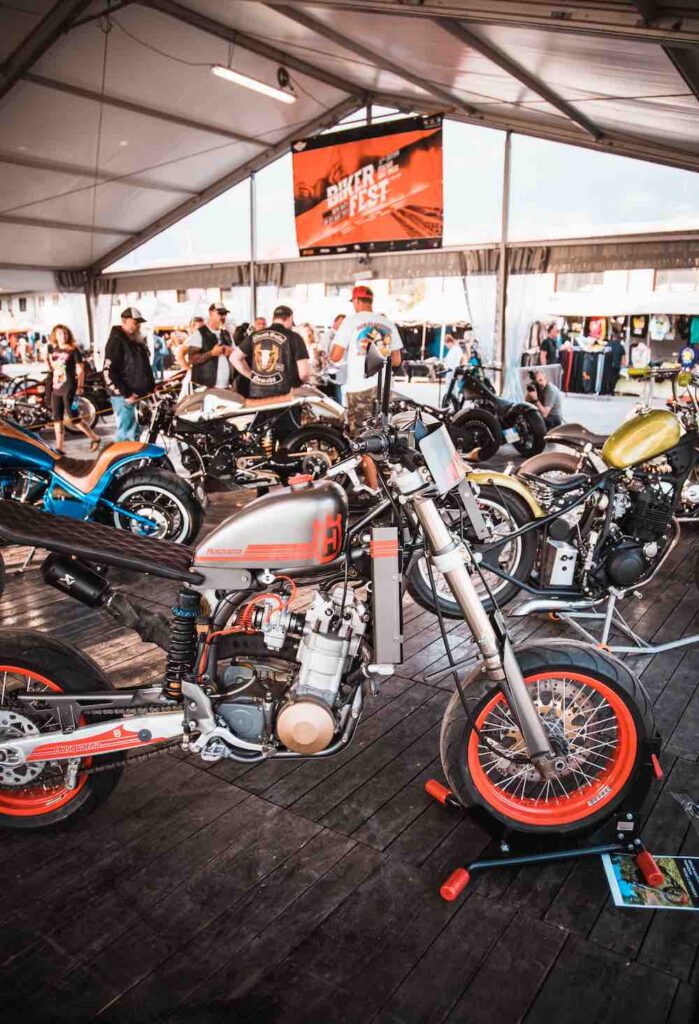 Die Italian Bike Week 2023, das Motorfest am Ende des Sommers, ist zurück für die Zweiradfahrer, so eine Quelle aus der Pressestelle