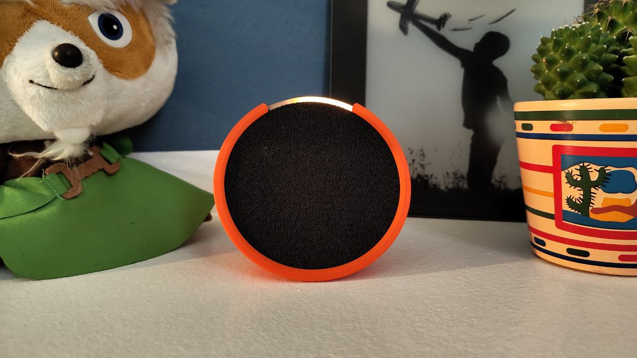 La recensione di Amazon Echo Pop, per colorare la smart home thumbnail