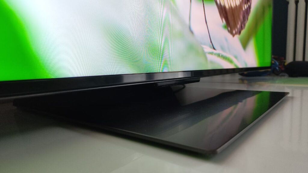 Tcl C84 Basis-Rezension