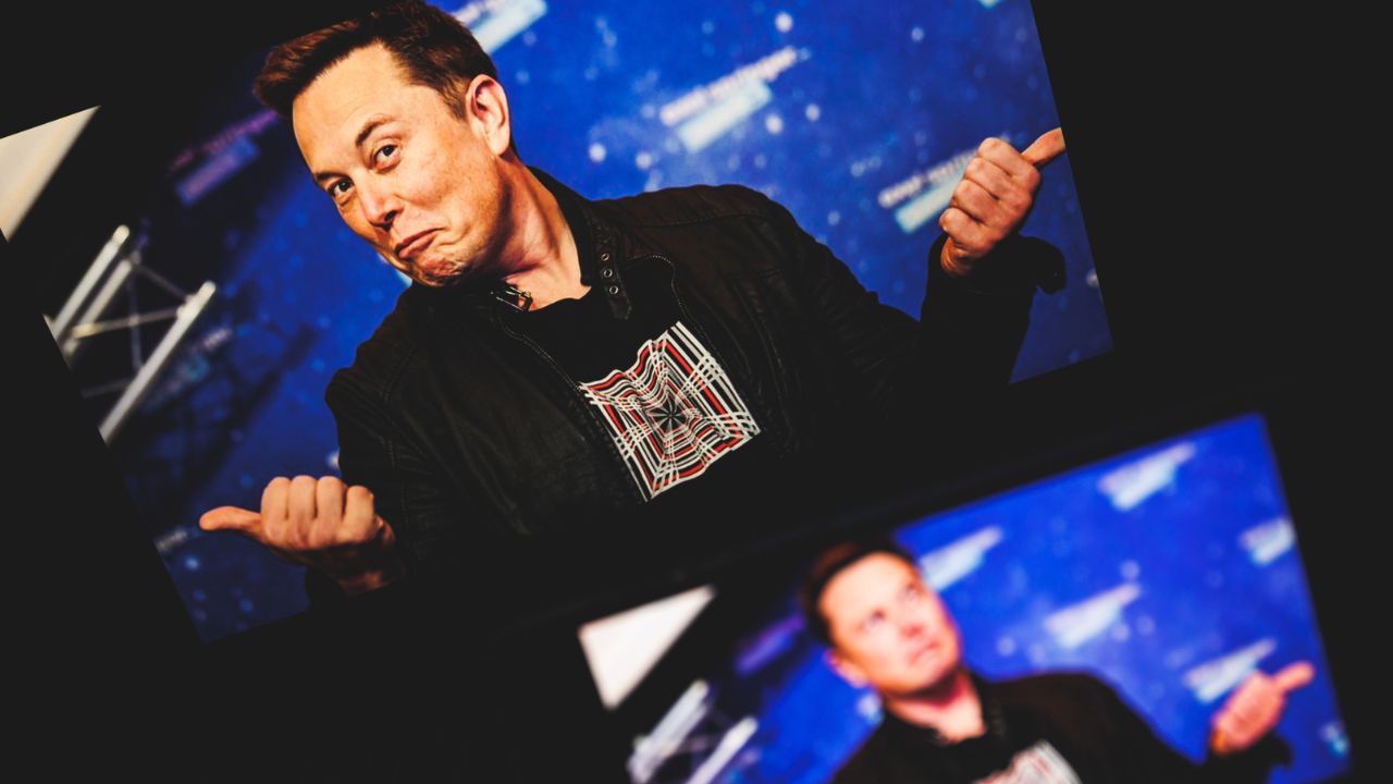 Elon Musk risponde al lancio di Threads di Instagram thumbnail