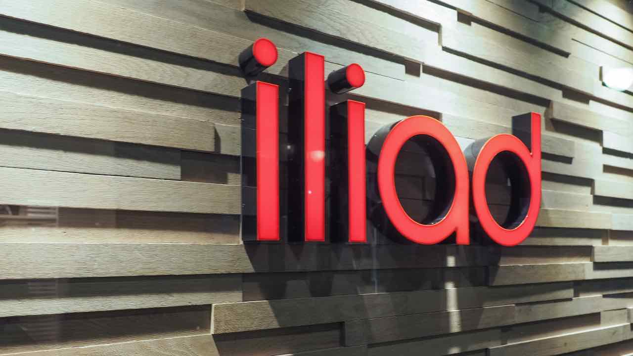 Copertura fibra iliad: raggiunte quasi 10 milioni di famiglie thumbnail