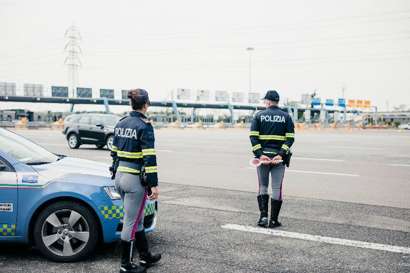 „Sichere Feiertage“ 2023: 8 Millionen Fahrzeuge mit potenziell gefährlichen Reifen, Quelle der Pressestelle