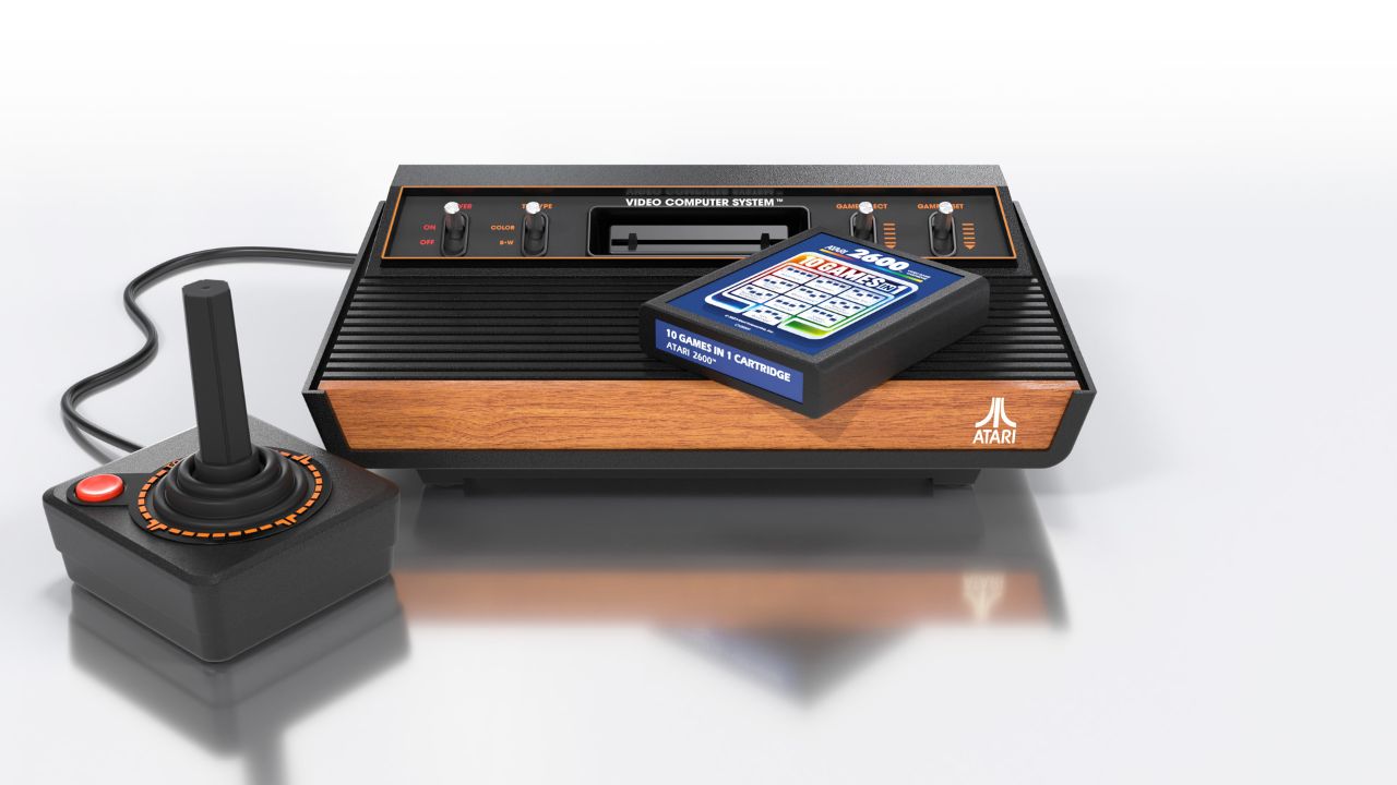 Arriva Atari 2600+, il ritorno di una console epica thumbnail