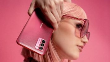 Nokia G42 5G: in arrivo anche la versione So Pink, per chi non teme i colori accesi thumbnail