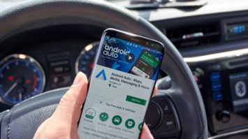 Eine neue Version der Google Android Auto-Miniaturansicht ist verfügbar