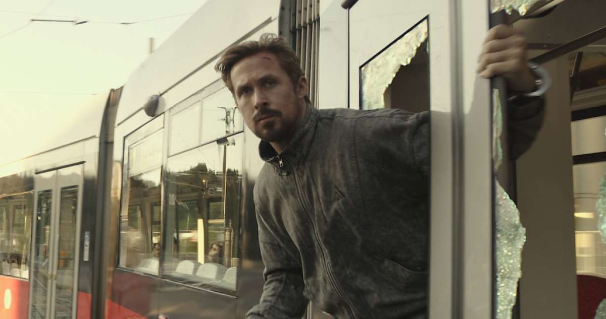 Die Russo Brothers arbeiten nach dem Erfolg des Ryan-Gosling-Films an einer Fortsetzung und einem R-Rated-Spinoff für „The Grey Man“ bei Netflix.