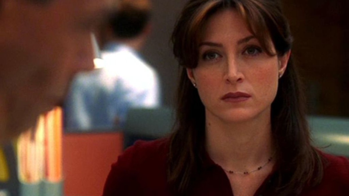 Kate sieht in NCIS wütend aus.  Dieses Bild ist Teil eines Artikels darüber, warum Kate-Schauspieler Sasha Alexander NCIS verlassen hat.