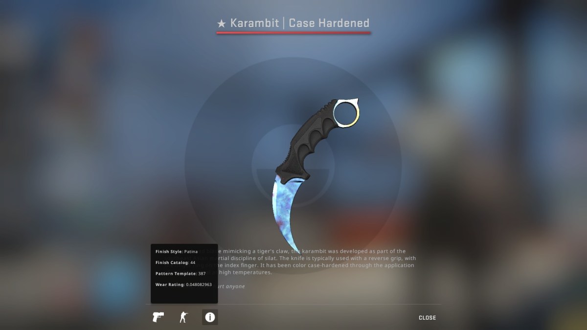 Der Karambit Case Hardened Blue Gem in CS2.  Dieses Bild ist Teil eines Artikels über die teuersten Skins aller Zeiten in Counter-Strike 2 (CS2).