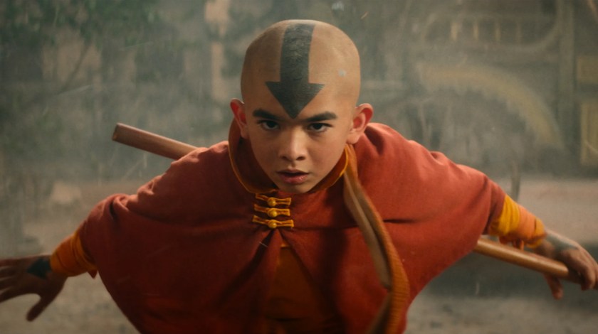 Gordon Cormier spielt Aang in einem Standbild aus „Avatar: The Last Airbender“.